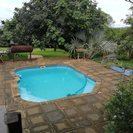 Umsinsi Cottage Hluhluwe Exterior photo